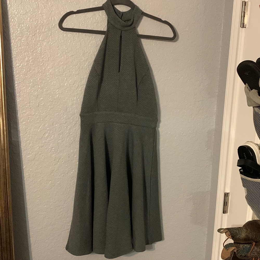 NWT keyhole back dress